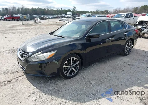 2016 Nissan Altima 2.5/2.5 S/2.5 Sl/2.5 Sr/2.5 Sv z USA, uszkodzony, nr VIN 1N4AL3AP2GC236706